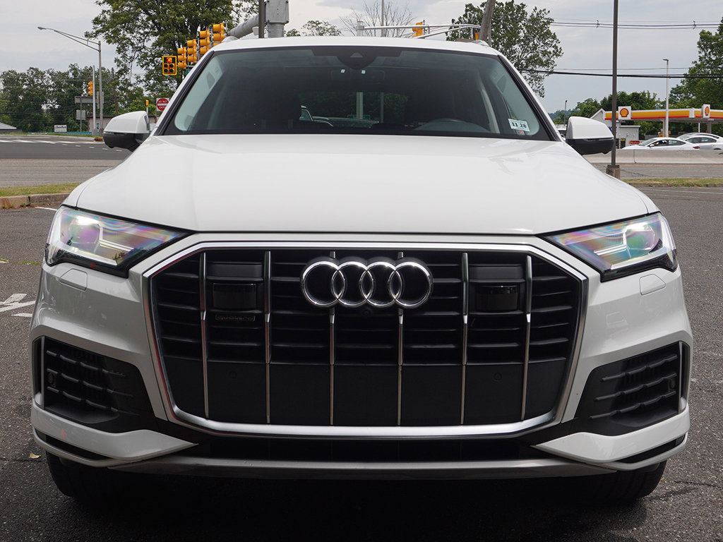 Used 2023 Audi Q7 3.0T Premium Plus AWD/4WD image 13