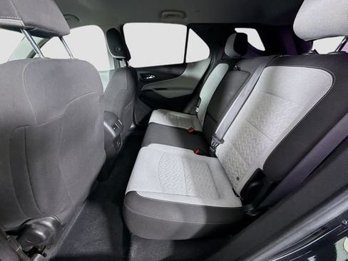 Used 2022 Chevrolet Equinox LS FWD image 22