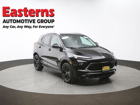 Used 2024 Buick Encore GX Sport Touring AWD/4WD image 49