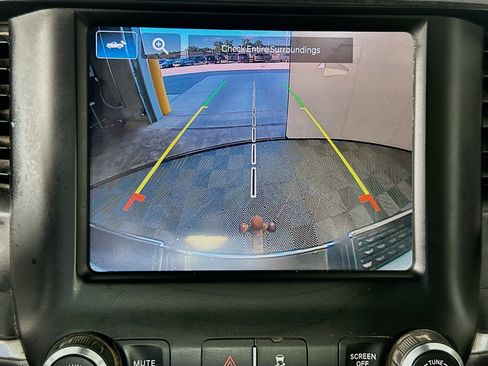 Used 2022 RAM 2500 Big Horn w/ Cold Weather Group AWD/4WD image 13