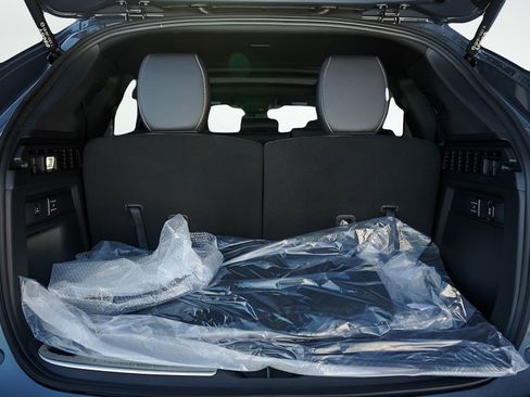 New 2026 MAZDA CX-90 Plug-In Hybrid w/ Premium Plus image 8