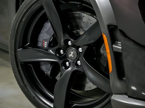 Used 2024 Ferrari Purosangue image 4