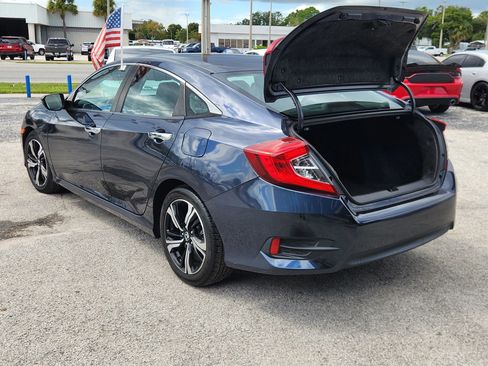 Used 2017 Honda Civic Touring image 17