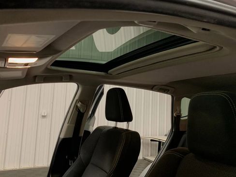 Used 2017 Toyota RAV4 XLE image 41