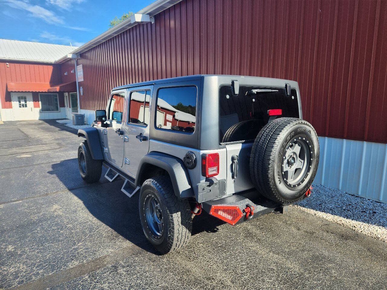 Used 2017 Jeep Wrangler Unlimited Sport w/ Quick Order Package 24S AWD/4WD image 5