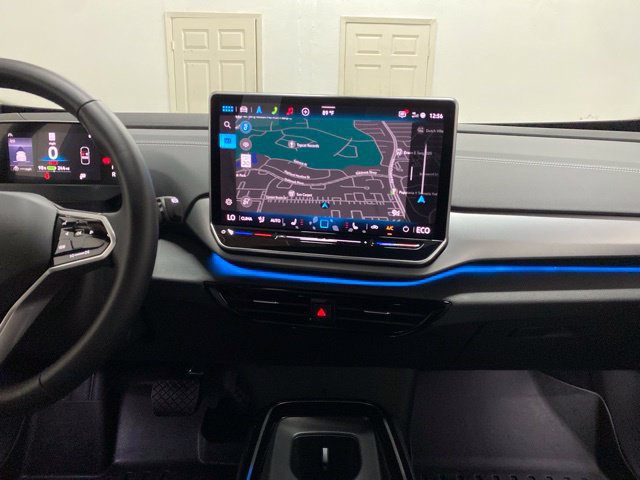 Used 2025 Volkswagen ID.4 Pro RWD image 16