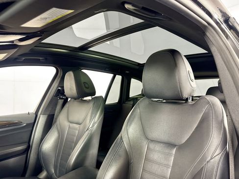 Used 2019 BMW X3 M40i w/ Premium Package image 27
