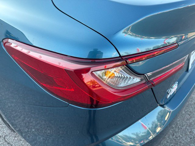 Used 2025 Toyota Camry LE FWD image 10