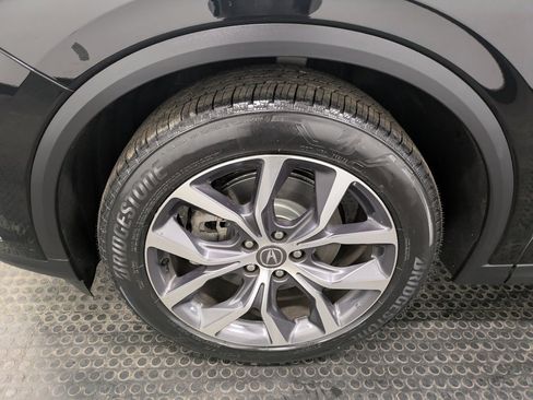 Used 2023 Acura MDX SH-AWD w/ Technology Package image 7