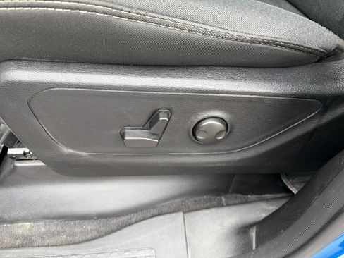 Used 2025 RAM 1500 Big Horn AWD/4WD image 15