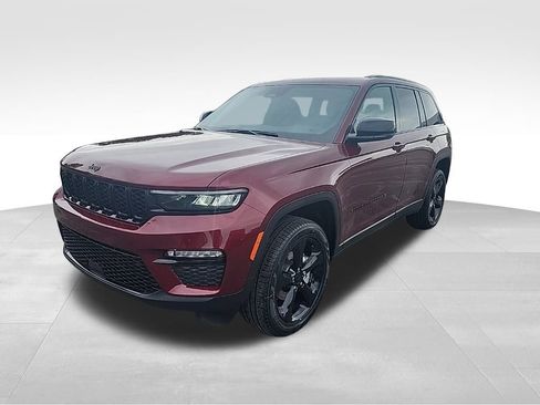 New 2025 Jeep Grand Cherokee Limited image 15
