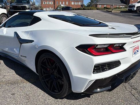 New 2026 Chevrolet Corvette Z06 RWD image 7