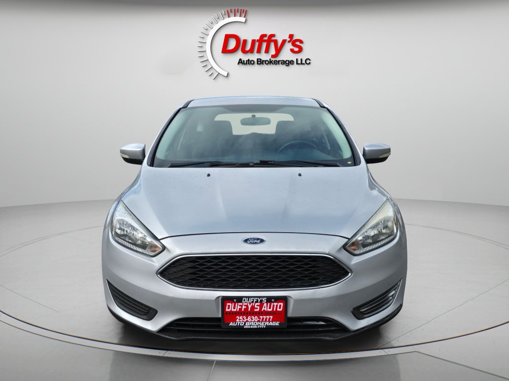 Used 2016 Ford Focus SE w/ SE Cold Weather Package FWD image 5