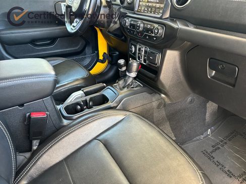 Certified 2021 Jeep Wrangler Unlimited Sahara image 17