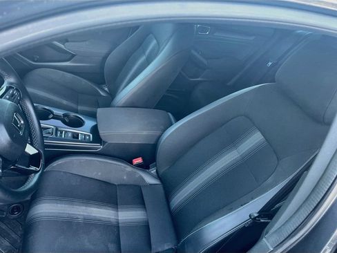 Used 2023 Honda Civic Sport image 18