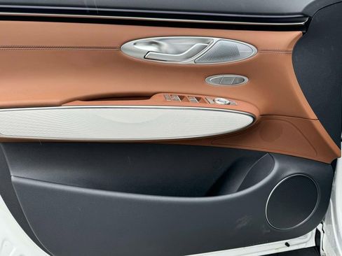 New 2026 Genesis GV70 2.5T Advanced image 16