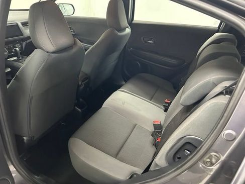 Used 2019 Honda HR-V Sport image 15