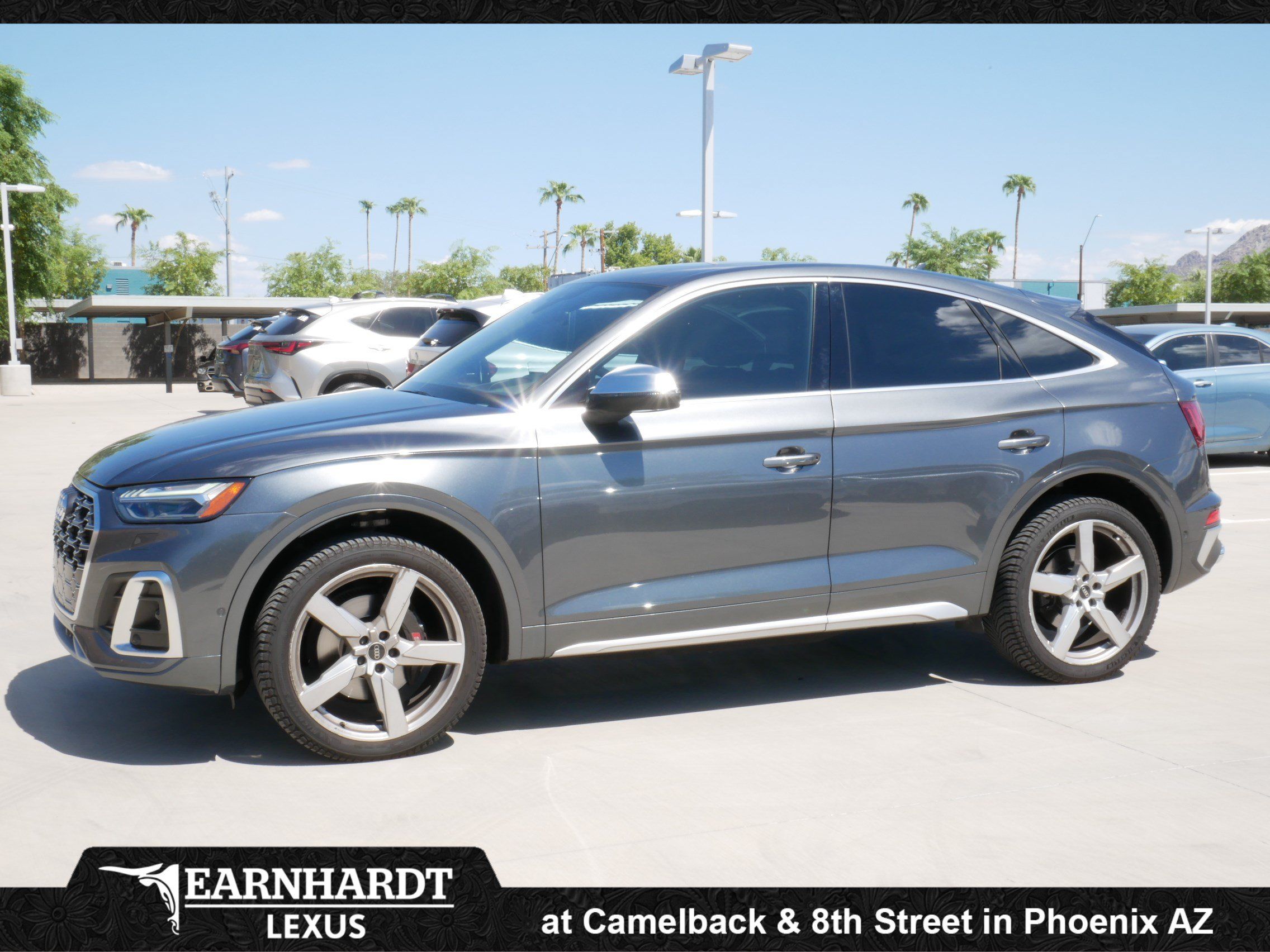 Used 2023 Audi SQ5 Prestige AWD/4WD image 1