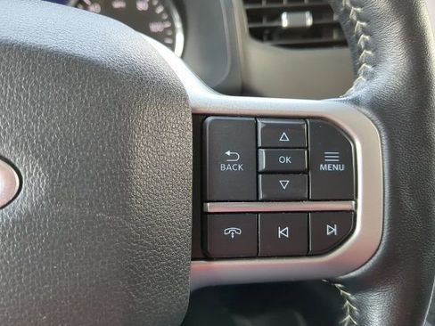 Used 2024 Ford Expedition Max XLT image 23