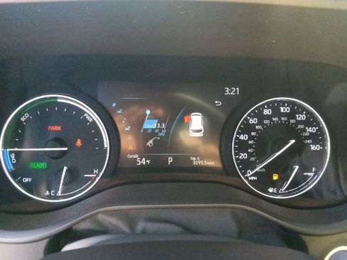 Used 2022 Toyota Sienna Limited image 20