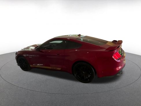 Used 2022 Ford Mustang GT Premium w/ GT Performance Package RWD image 5