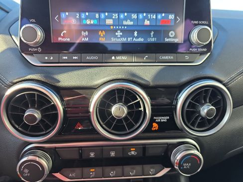 Used 2024 Nissan Sentra SV image 31