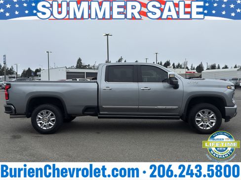 Used 2024 Chevrolet Silverado 3500 High Country w/ High Country Premium Package AWD/4WD image 6