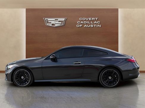 Used 2025 Mercedes-Benz CLE 300 4MATIC Coupe image 2