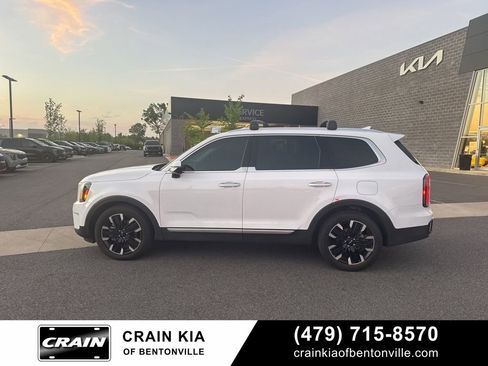 Certified 2024 Kia Telluride SX Prestige AWD/4WD image 3
