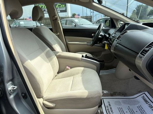 Used 2005 Toyota Prius FWD image 16