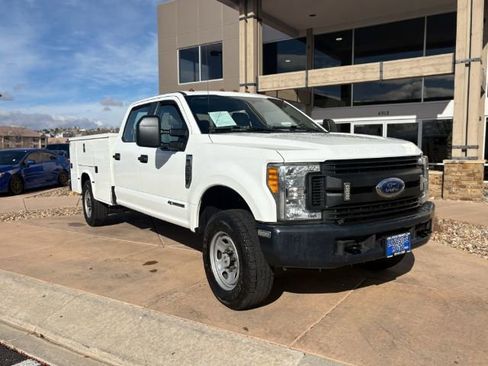 Used 2017 Ford F350 XL AWD/4WD image 4