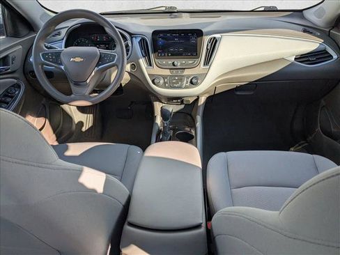 Used 2023 Chevrolet Malibu LS image 18