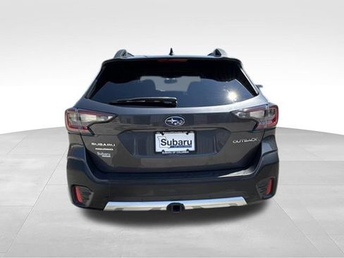 Used 2020 Subaru Outback Limited AWD/4WD image 6
