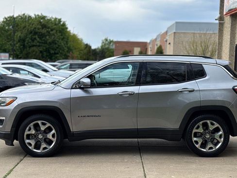 Used 2021 Jeep Compass Limited FWD image 3