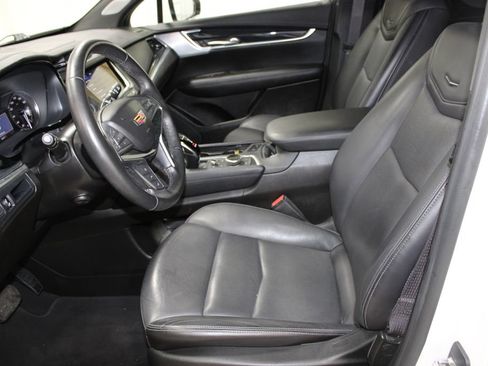 Used 2024 Cadillac XT5 Premium Luxury FWD image 13