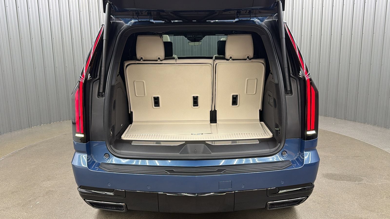 Used 2026 Cadillac Escalade Sport w/ Touring Package AWD/4WD image 13