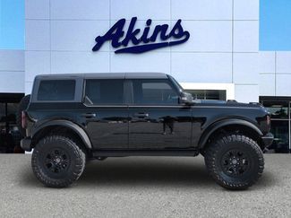 Used 2024 Ford Bronco Wildtrak AWD/4WD video 1