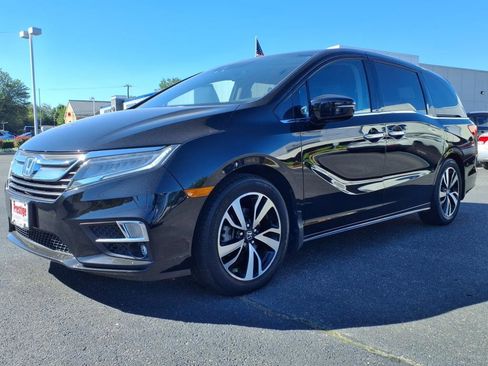Used 2019 Honda Odyssey Elite image 3