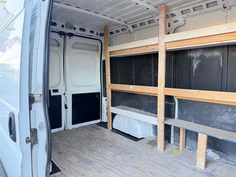 Used 2019 RAM ProMaster 2500 FWD image 5