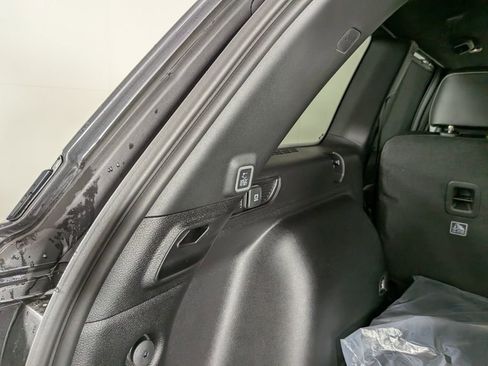 New 2025 Jeep Grand Cherokee Limited w/ Luxury Tech Group II image 11