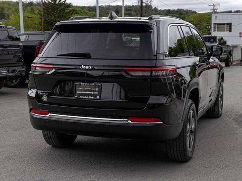 Used 2022 Jeep Grand Cherokee Limited 4xe AWD/4WD image 4