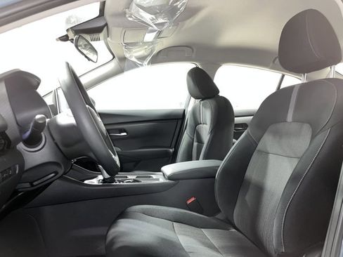 New 2025 Nissan Sentra SV image 22