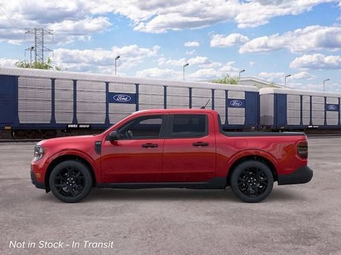 New 2026 Ford Maverick XLT AWD/4WD image 3