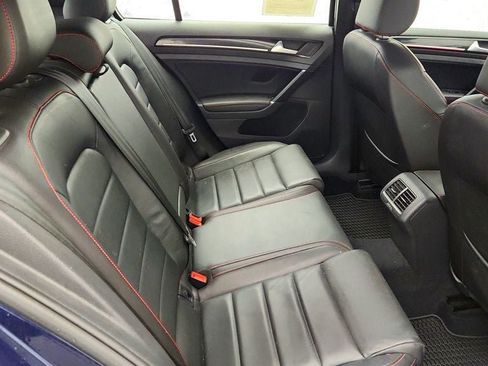 Used 2017 Volkswagen GTI SE FWD image 22