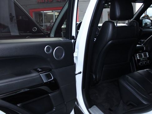 Used 2016 Land Rover Range Rover image 22