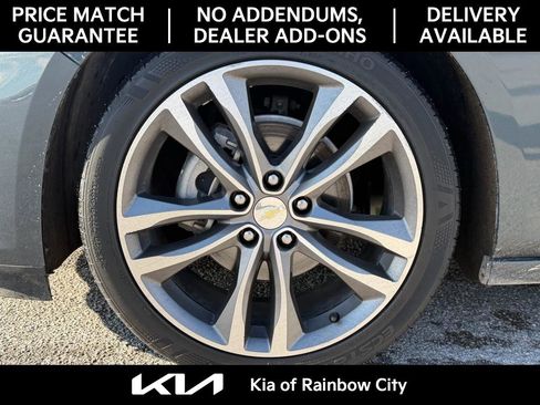 Used 2021 Chevrolet Malibu LT image 8