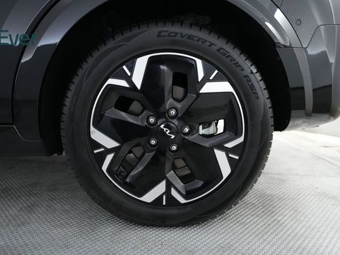 Used 2023 Kia Niro Wave FWD image 9