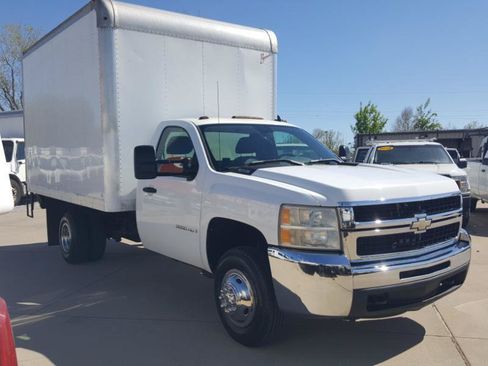 Used 2007 Chevrolet Silverado 3500 W/T RWD image 5