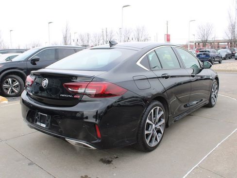 Used 2018 Buick Regal GS w/ Driver Confidence Package #2 image 7