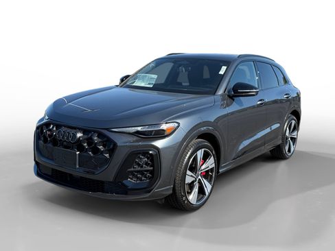 New 2026 Audi SQ5 Prestige AWD/4WD image 1